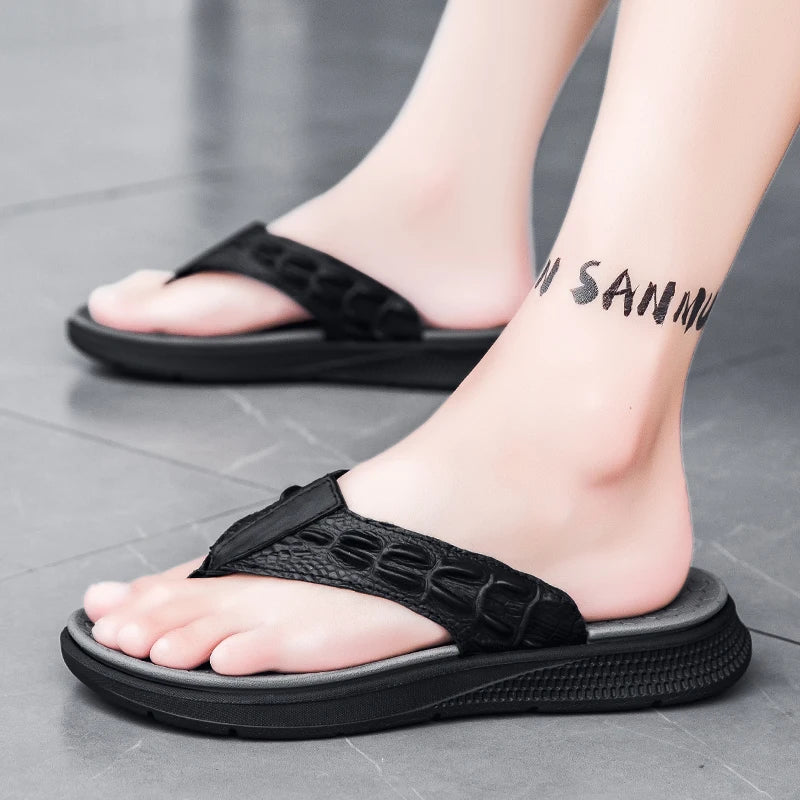 Men's Thick Platform Flip‑Flops Comfort Cushioned Non‑Slip Thong Sandals Lightweight Summer Beach Outdoor Walking Slippers