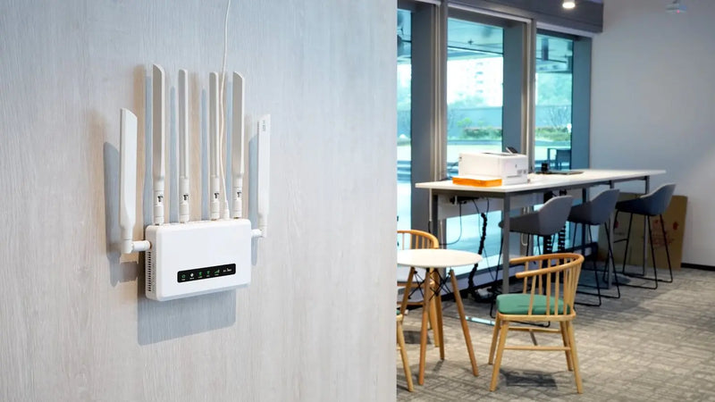 រ៉ោតទ័រច្រកផ្លូវ GL.iNet GL-X3000 (Spitz AX) 5G AX3000, Wi-Fi 6, Multi-WAN និងអង់តែនដែលអាចផ្ដាច់បាន, ស៊ីមពីរ, OpenVPN និង WireGuard