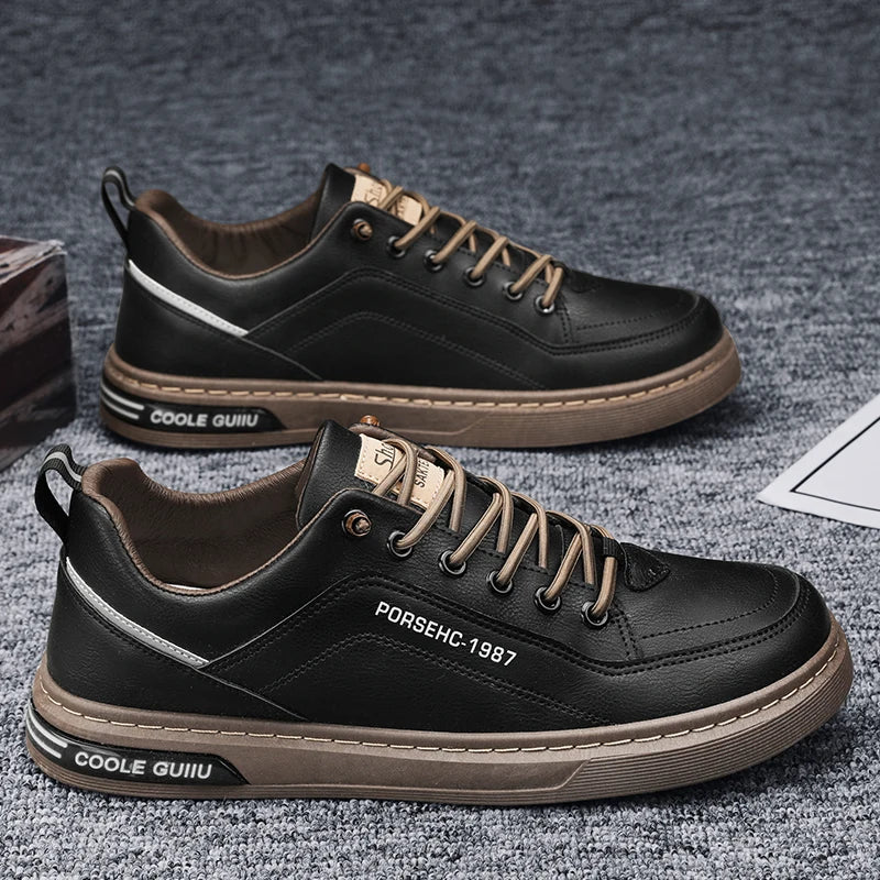 Men's Slip On Casual Shoes Four Seasons New Breathable Lightweight Soft-Sole Outdoor Flat Walking Shoes Student White Board Shoe