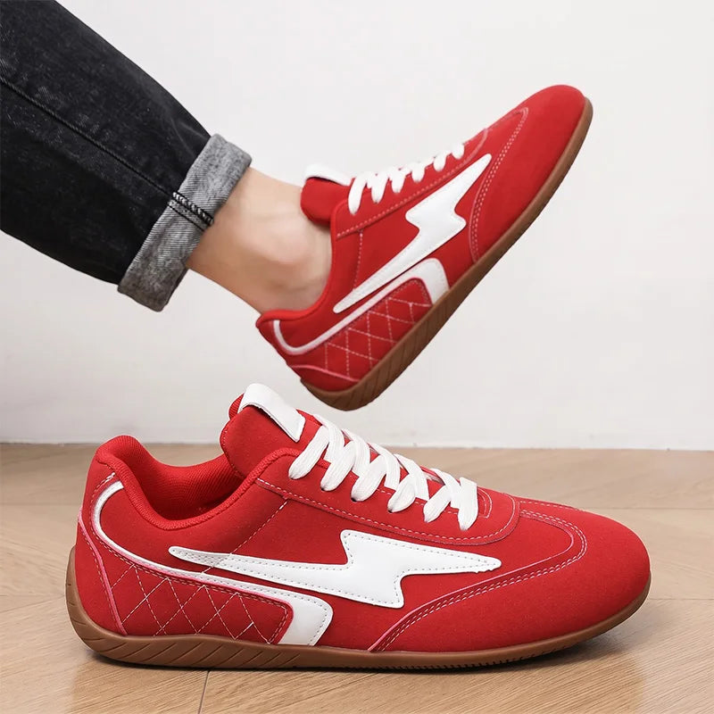 Men Women's Casual Preppy Leather Shoes Soft Sole Four Seasons Flat Breathable Comfort Outdoor Fashion Couples Walking Sneakers