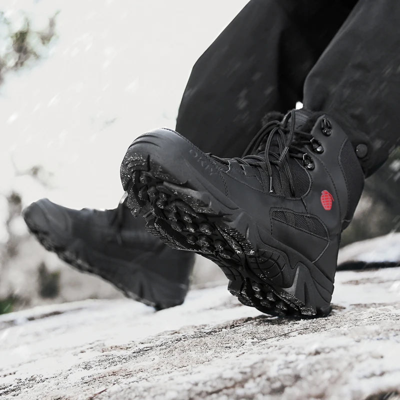 Men's Combat Boots Winter Warm Plush Light Casual Hiking Walking Cotton shoe Outdoor Jungle Anti-slip Battlefield Training Boots