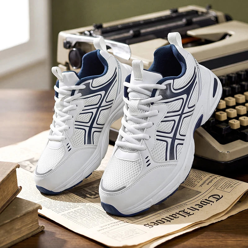 Men's Wide Foot Retro Chunky Sneakers Four Seasons Breathable Soft-sole Anti-slip Lightweight Casual Outdoor Running Sports Shoe