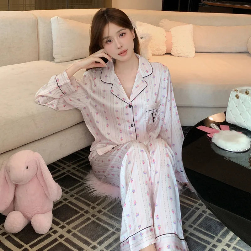 Floral Women's Ice Silk Lightweight Pajama Set Long Sleeve Top with Pants Spring/Fall Soft Silk Homewear Lounge Sleepwear Suit