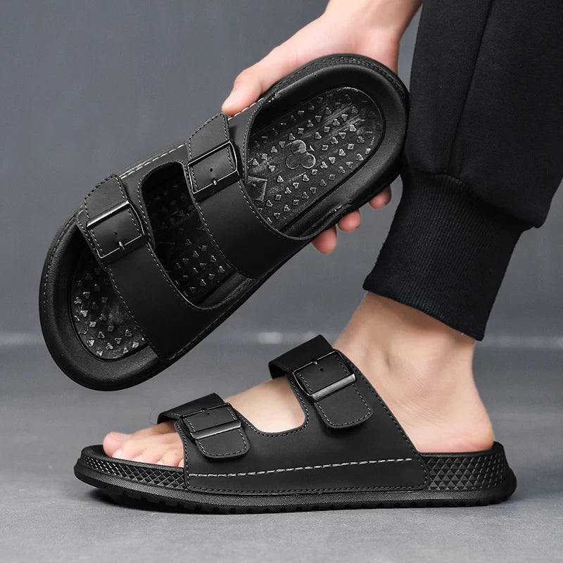 Men's casual slip-on slippers New summer lightweight comfort outdoor sports fashion youth anti-slip city walking beach slippers