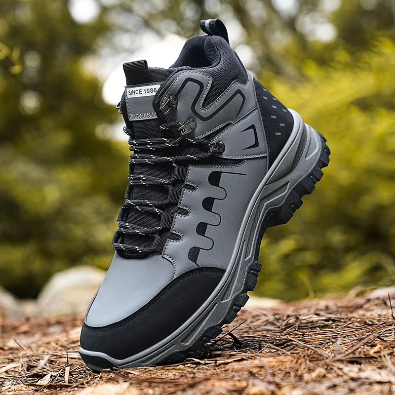 Men's high top boots four seasons casual fashion new soft sole anti slip comfortable outdoor high top boots fashion work boots