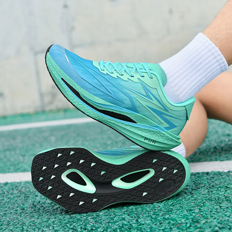 Men's lightweight casual sneakers spring summer new soft sole outdoor racing running shoes student breathable speed sports shoes