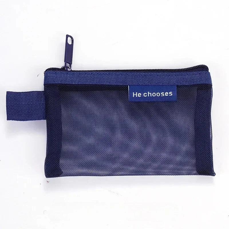 Mini mesh storage bag with zipper seal, lightweight nylon, lightweight and odorless; perfect for travel, stationery storage.