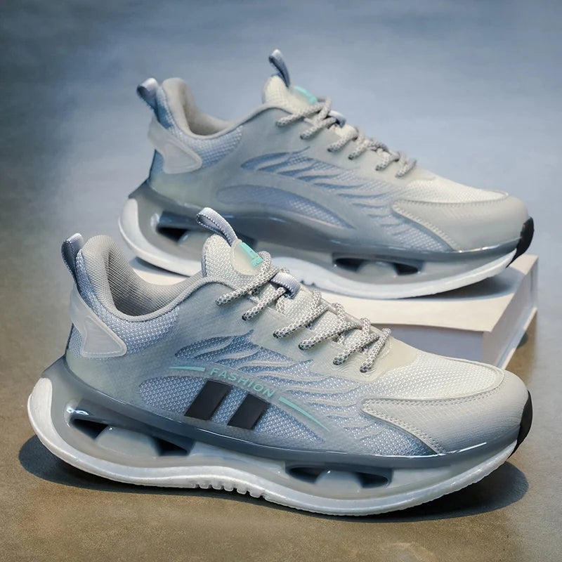 Men's lightweight outdoor racing running shoes spring summer new soft-sole casual sneakers student breathable speed sports shoes
