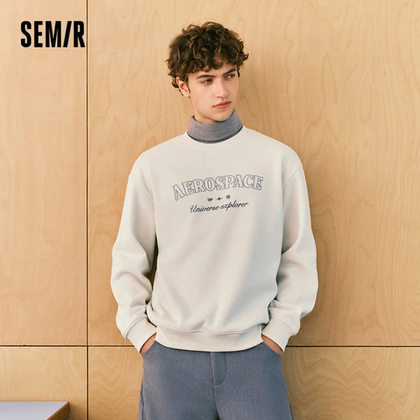អាវយឺត Semir សម្រាប់បុរស ធ្វើពីរោមចៀម មានស្រទាប់រោមចៀម ប៉ាក់អក្សរ កមូល ឆ្នាំ២០២៦ សម្លៀកបំពាក់ប្រចាំថ្ងៃ រដូវរងាថ្មី រចនាបថសាមញ្ញបែបទីក្រុង