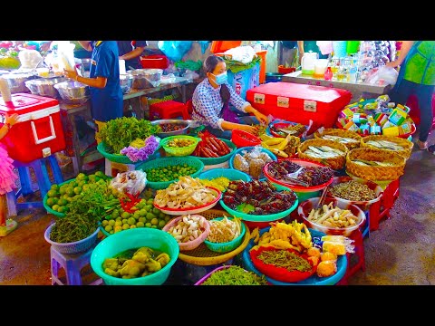 Cambodian Market Scenery